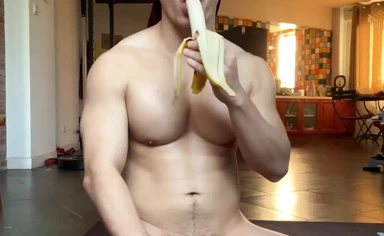 Asian muscle 肌肉男