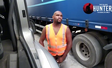 trucker crashing in the yard