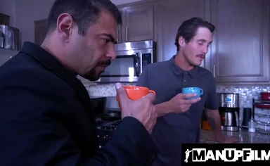 Muscular Draven Navarro Barebacks Tony Orlando While Acting Like Naughty One