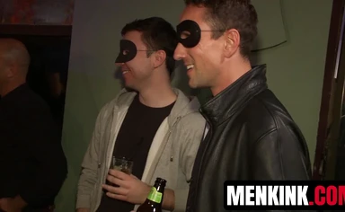 Bar strangers take turns banging and cumming on Mike Martin