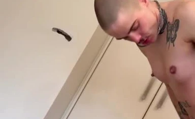 Hotboiyo And Londoncuckold